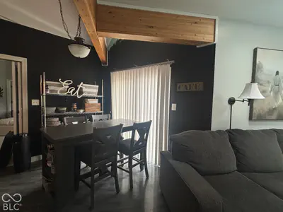2202 Quail Run, Alexandria - 13