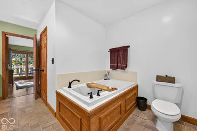 6337 Bellsville Pike, Columbus - 33
