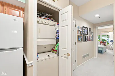 7601 Newport Bay, Indianapolis - 20