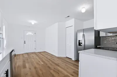 753 Indigo Court, Greenfield - 15