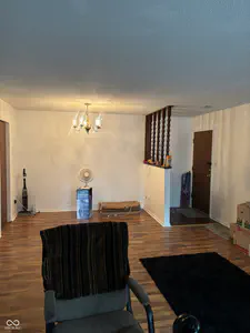 1632 Queensbridge Square, Indianapolis - 3