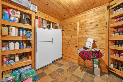 9601 Buffalo Pike, Freetown - 85
