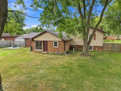 1159 Cambridge Drive, Greenwood - 60