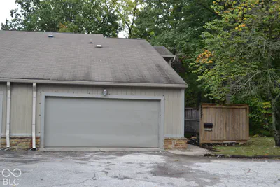 4267 Indian Pipe Trace, Indianapolis