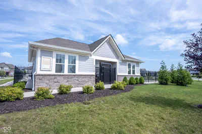 4860 Safford Drive, New Palestine - 47