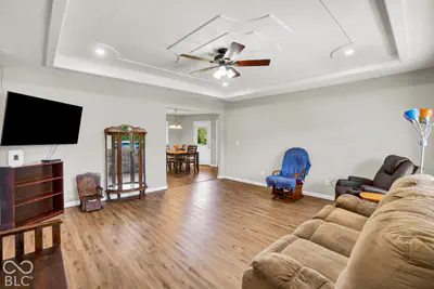 4426 Katy Drive, Seymour - 3
