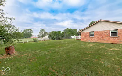 10997 Co Rd 800 N, Seymour - 29