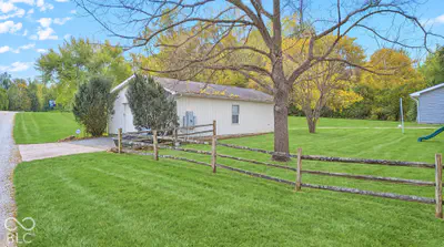 2826 Main Street, New Castle - 54