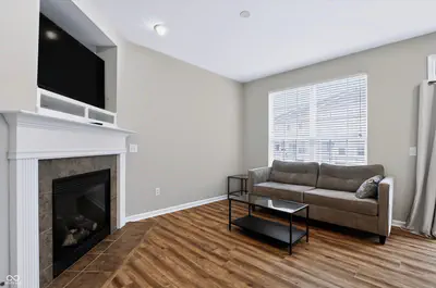 433 Sheets Drive, Carmel - 15