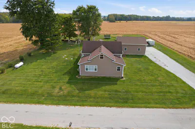 9483 950, Waldron - 53