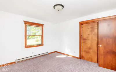 6166 County Road 200, Seymour - 45