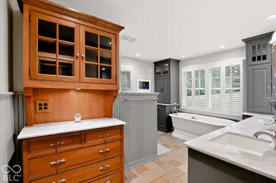 7203 Lakeside Drive, Indianapolis - 24