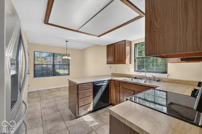 4220 Eagle Bay Circle, Indianapolis - 11