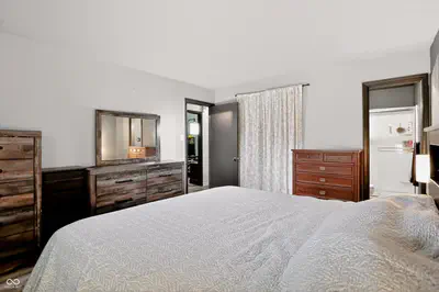 166 Altum Court, Bargersville - 36