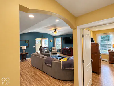 705 S Mossberg Court, Greensburg - 16