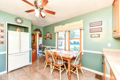 690 High Street, Middletown - 11