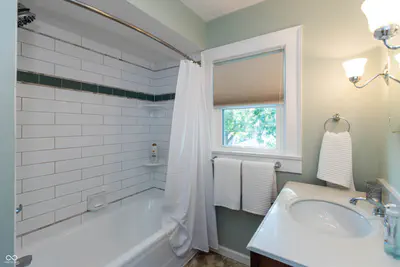 6016 Park Avenue, Indianapolis - 25