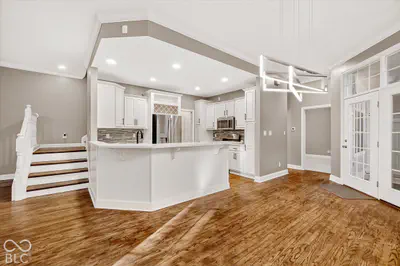 614 N Senate Avenue, Indianapolis - 9