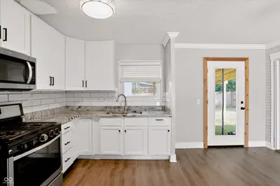 5530 Marilyn Road, Indianapolis - 10