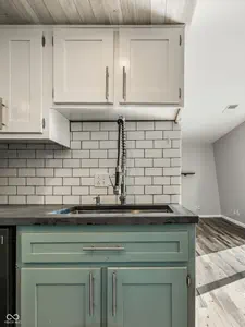 315 Elmead Court, Greenwood - 11