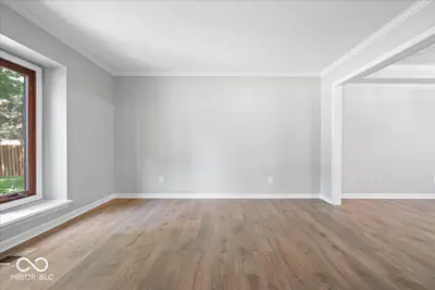 13749 Langley Court, Carmel - 10