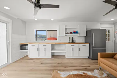 7800 Lakewood Drive, Unionville - 94