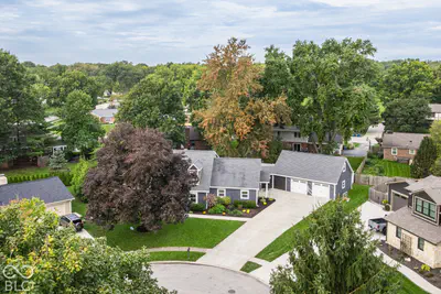 4555 Buckingham Court, Carmel - 47