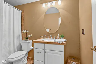 10753 Chesapeake Drive, Indianapolis - 23