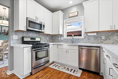 10774 Brixton Lane, Fishers - 13