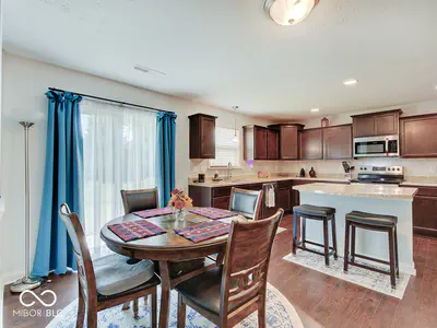 5742 Deer Valley Court, Columbus - 29