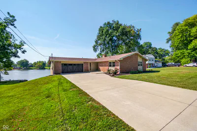 3783 North Wood Lake Drive, Columbus - 3