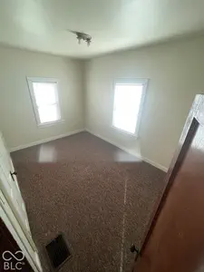 607 4th, Seymour - 26