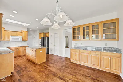 10914 Lightship Court, Fishers - 15