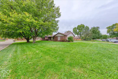 596 Yeagy Court, Greenwood - 3