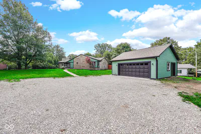 823 200, Greenfield