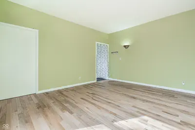 549 Fletcher Avenue #APT 2, Indianapolis - 22