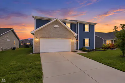 485 Haywood Drive, Greenfield - 2