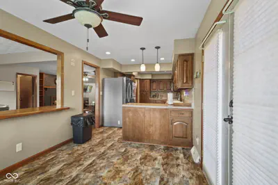 885 Broadway North Drive, Plainfield - 37