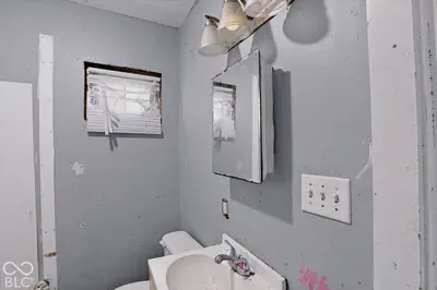 2621 N Chester Avenue, Indianapolis - 21
