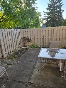 575 Conner Creek Drive, Fishers - 17