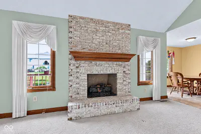 710 Willow Pointe South Drive, Plainfield - 17