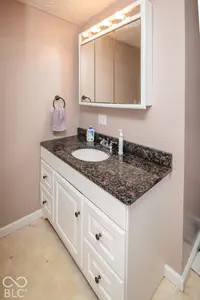 2725 W 40th Street, Anderson - 20