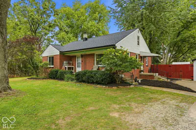 5632 Henderson Drive, Brownsburg - 3