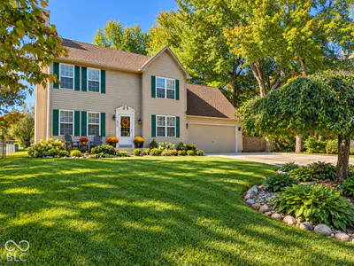 876 S Home Avenue, Franklin