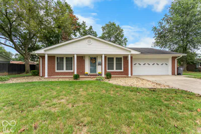 1521 Robin Hood Drive, Seymour