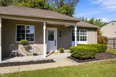 2370 Farmstead Drive, Columbus - 4
