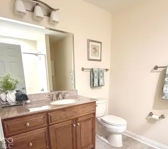 6658 English Oak Drive, Avon - 29