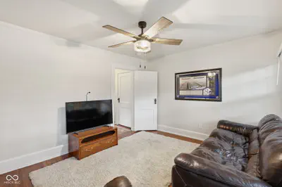 6654 N College Avenue, Indianapolis - 23