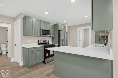 921 Emerson Avenue, Indianapolis - 7