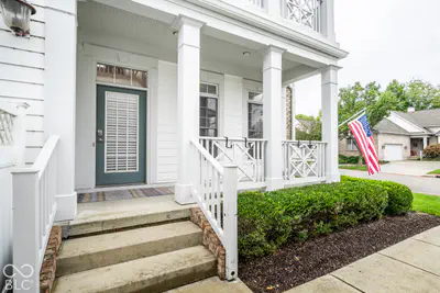 8156 Heyward Drive, Indianapolis - 2